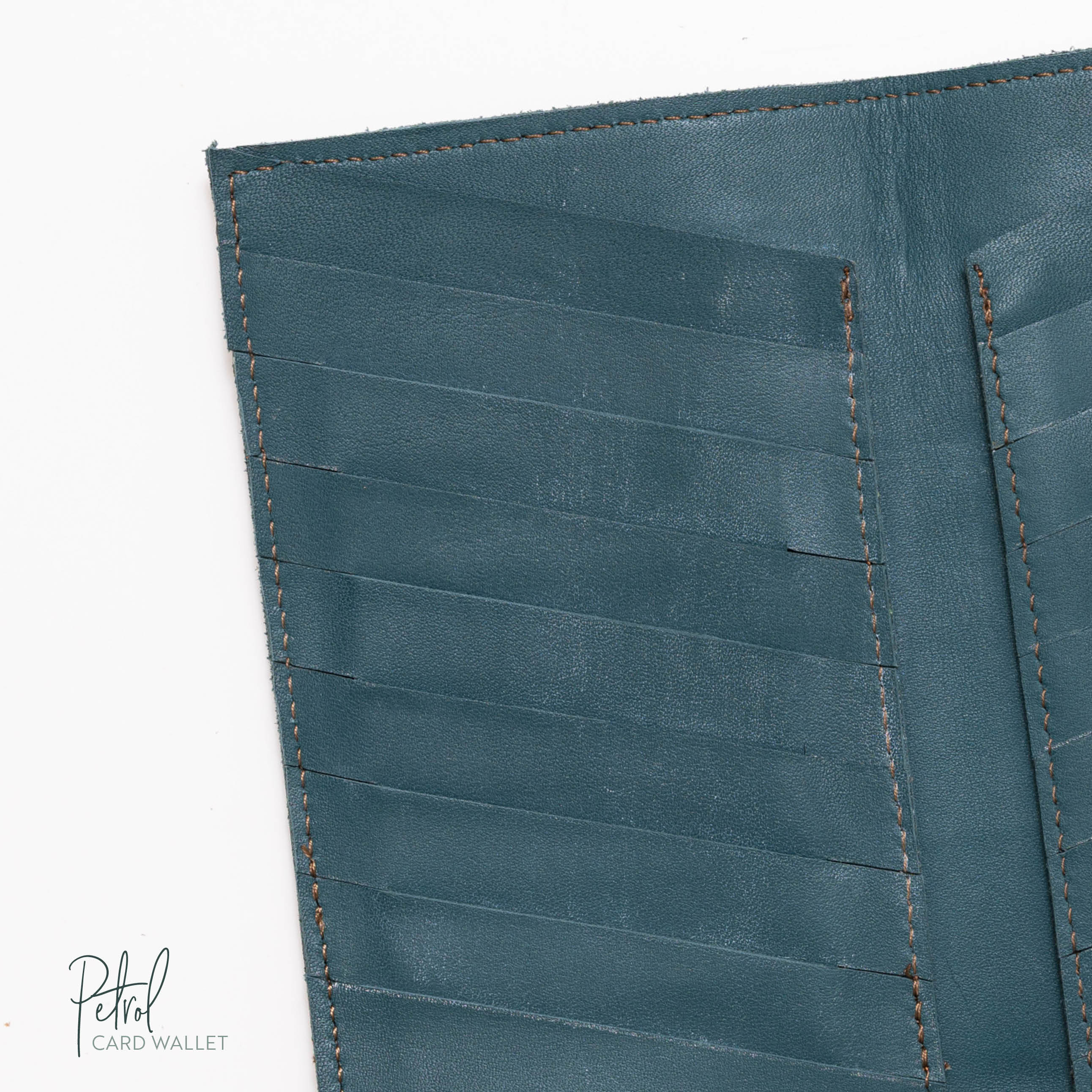 AMiGAS Card Wallet Petrol